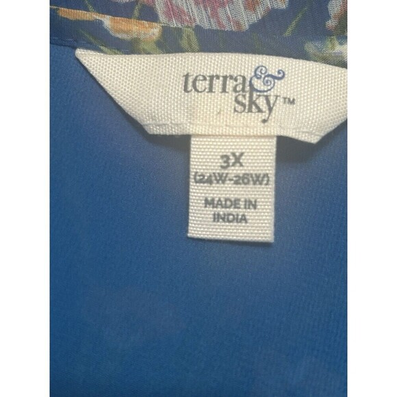 Terra & Sky Blue Smocked Chiffon Floral Blouse Plus Size 3X (24/26) - Picture 12 of 14